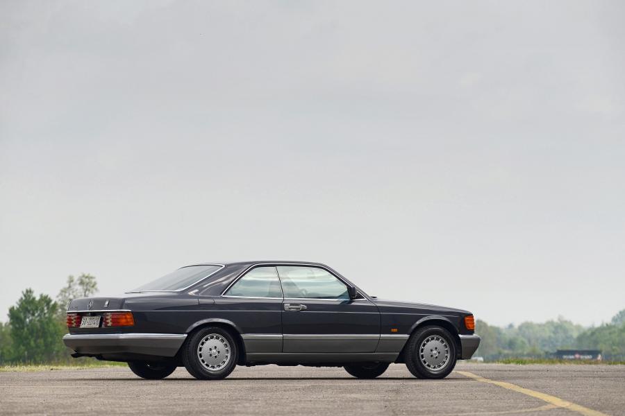  Mercedes-Benz 560 SEC (C126) 1985 года  (фото 35 из 35)
